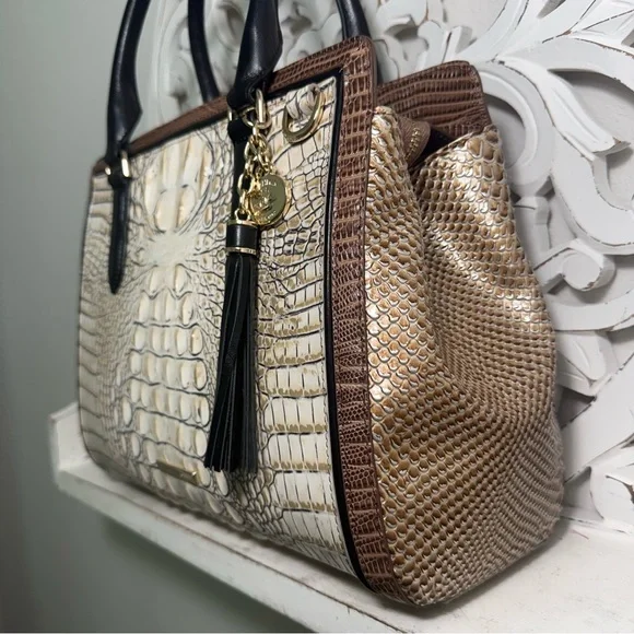 Brahmin Small Finley Satchel Timeless Taupe Skien Melbourne Leather - Picture 5 of 10